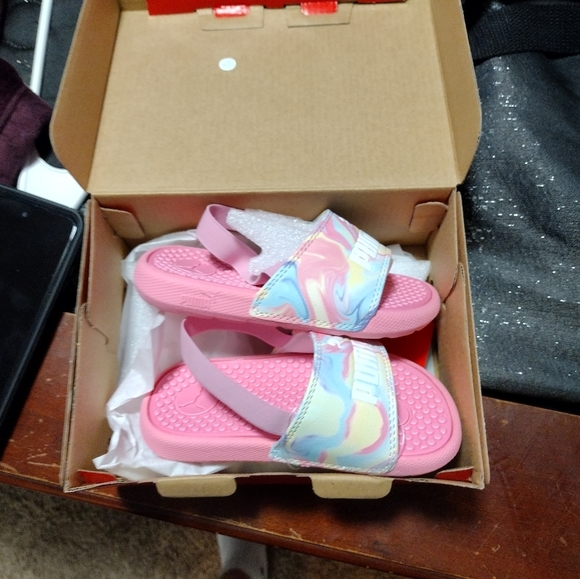Puma toddler slides - Picture 3 of 4